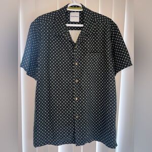 Tommy Bahama Black Patterned Silk Shirt